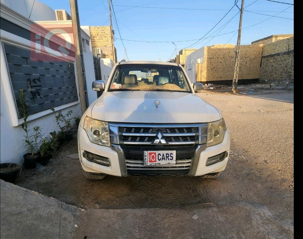 ميتسوبيشي باجيرو